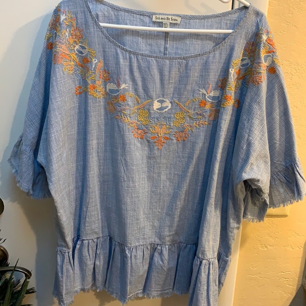 Cotton gingham top with ruffle embroidery size M/L